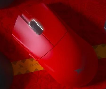 Darmoshark M3-S Varun 2KHz Wireless Gaming Mouse - Red