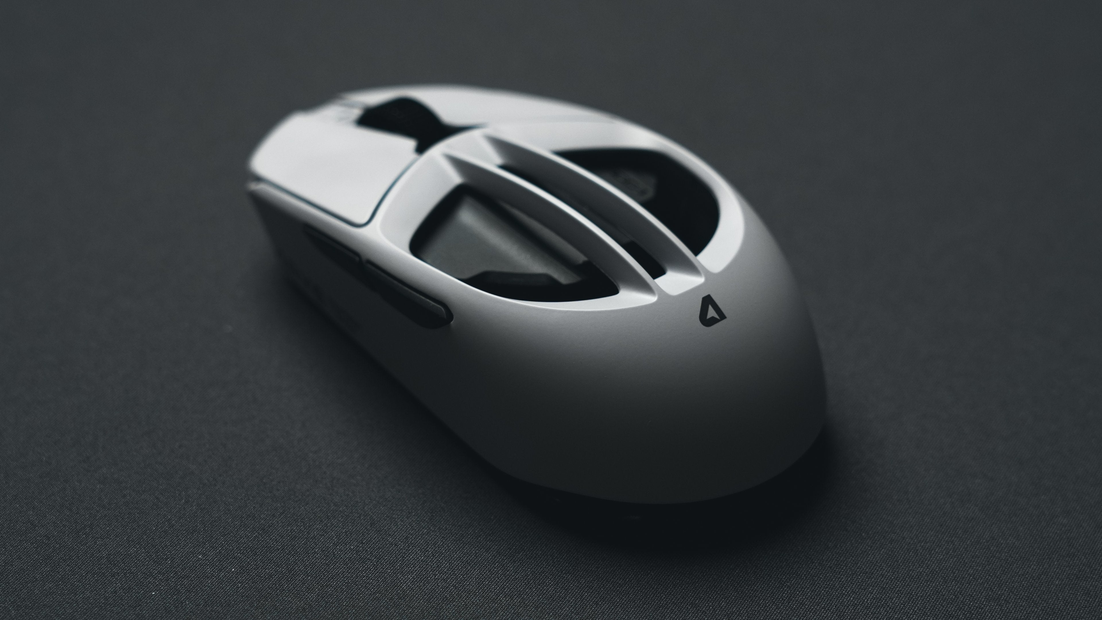 ARYE RCC-1 Wireless Gaming Mouse - Ausmodshop