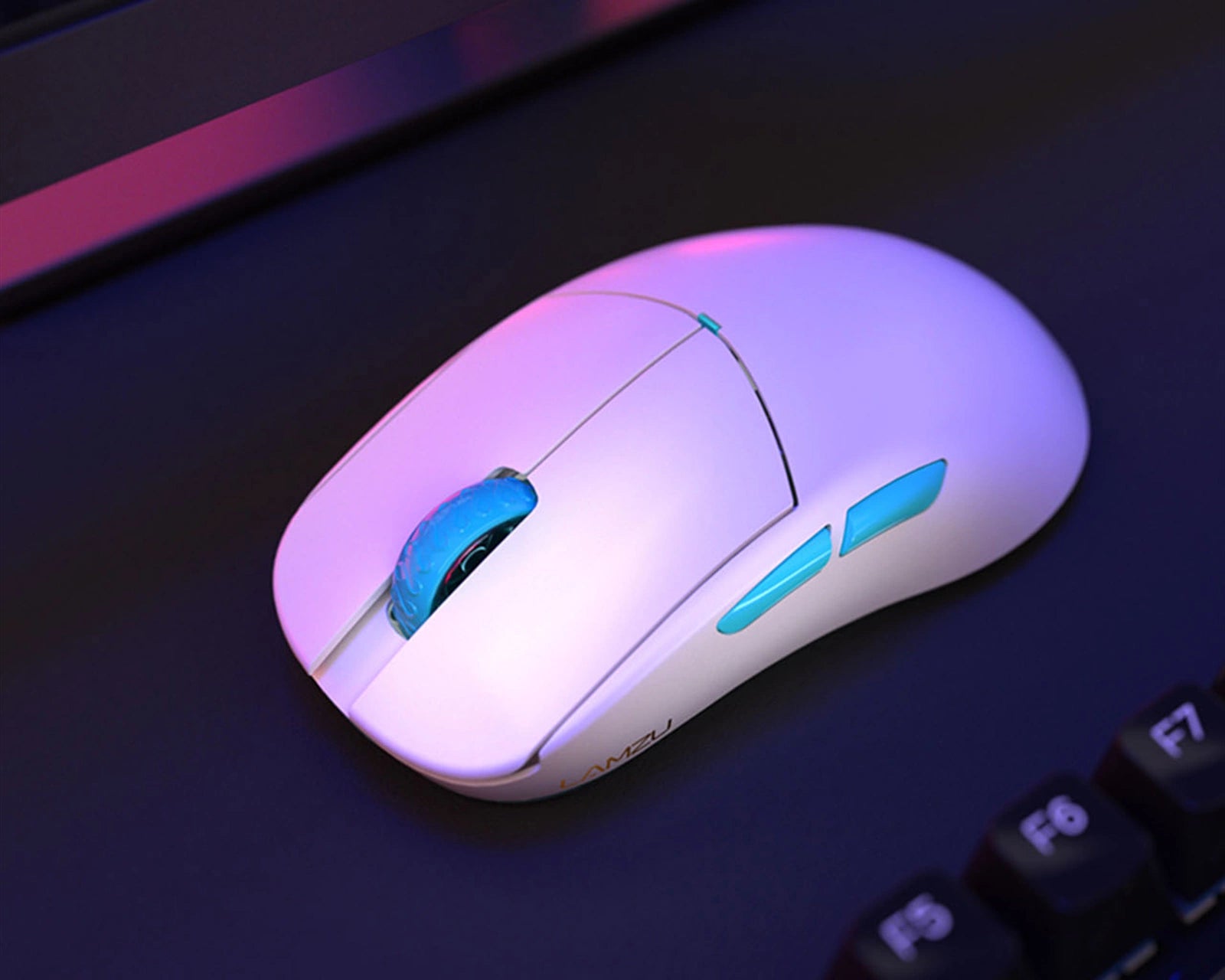 Lamzu Atlantis Mini Pro Wireless Gaming Mouse - Polar White (4K