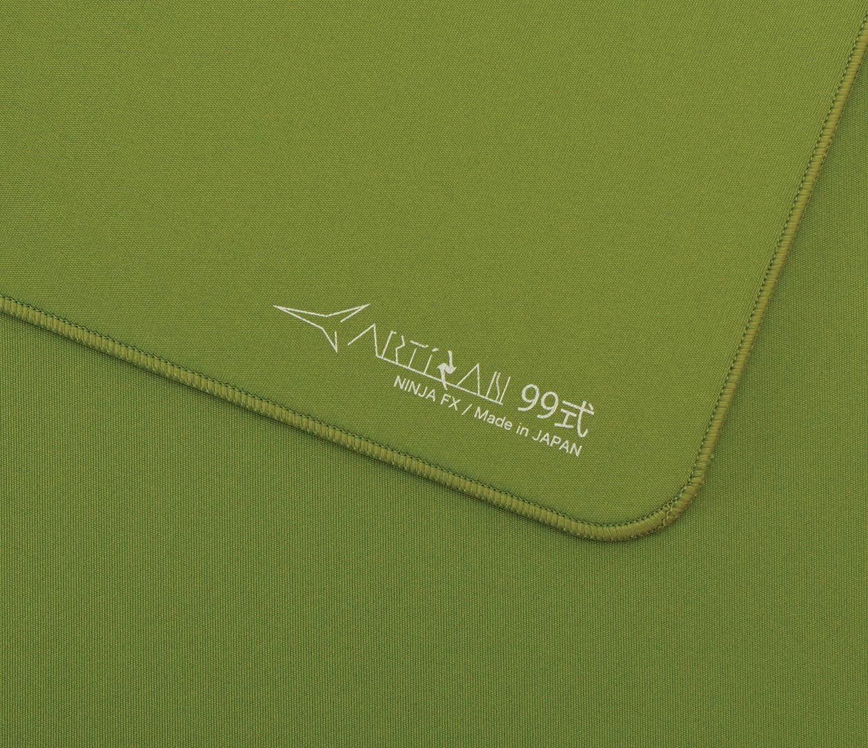 Tapis De Souris Gamer Artisan Ninja FX 99 MID L - Surface Lisse Faible Vitesse - Taille L, Couleur Matcha - 1